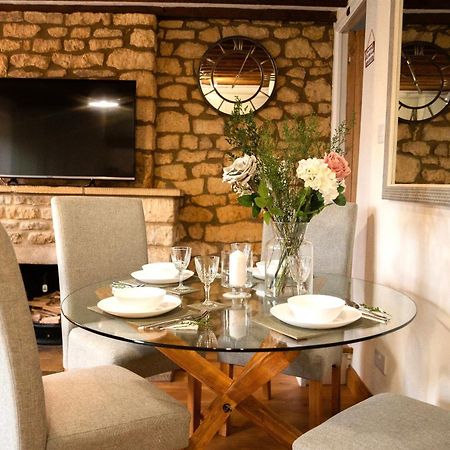 2 Bedroom Charming & Luxury Malt Cottage, Garden, Netflix, Free Parking Bourton-on-the-Water Eksteriør billede