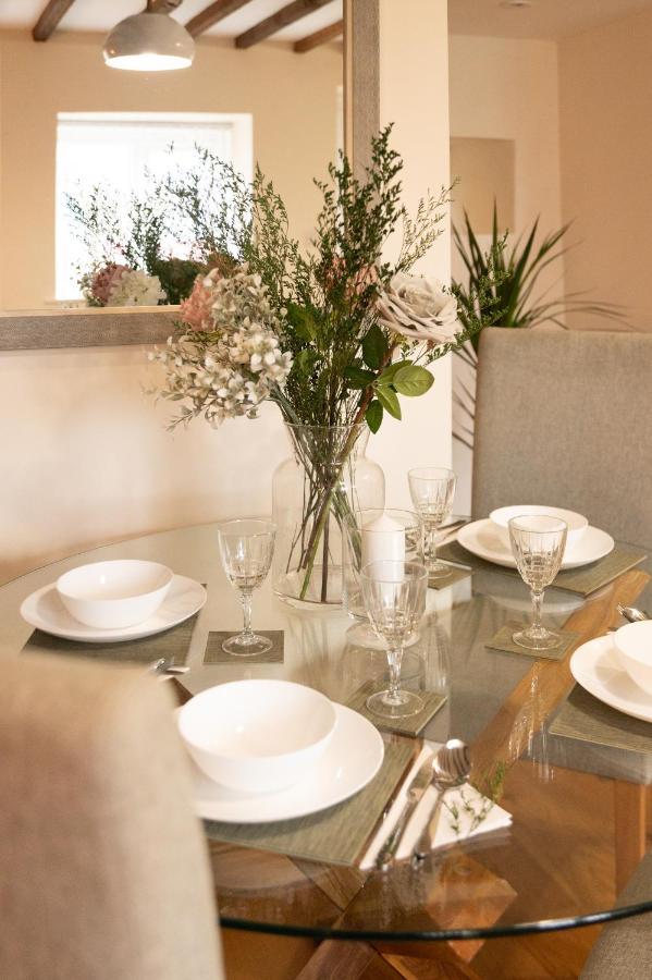 2 Bedroom Charming & Luxury Malt Cottage, Garden, Netflix, Free Parking Bourton-on-the-Water Eksteriør billede